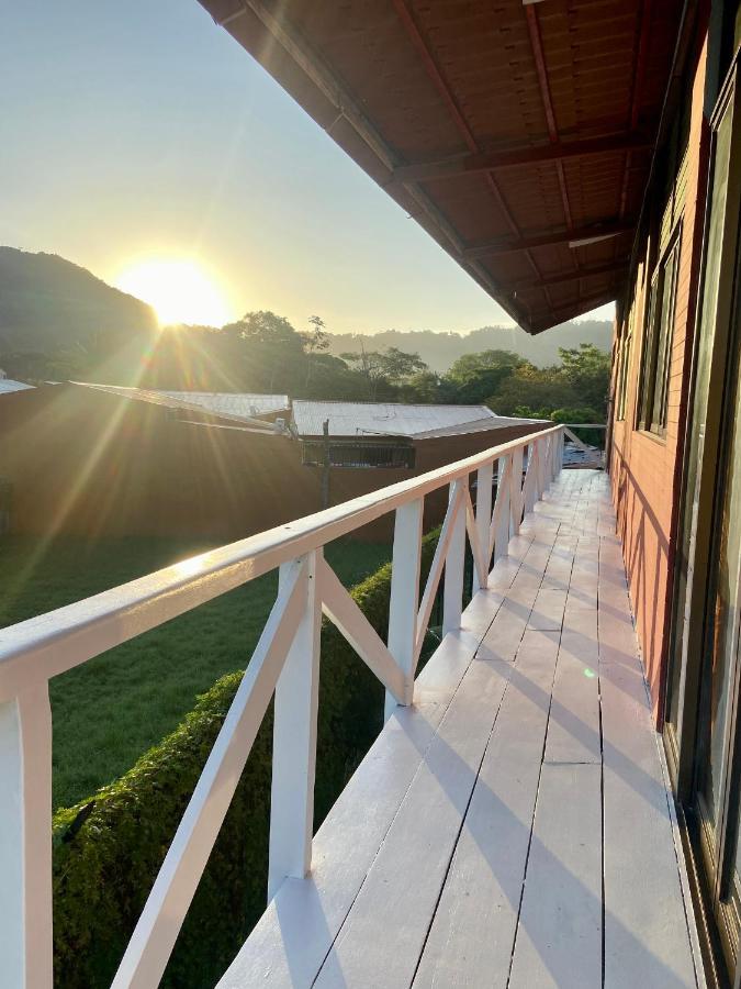 Hotel Adventure Lodge Jacó Exteriér fotografie
